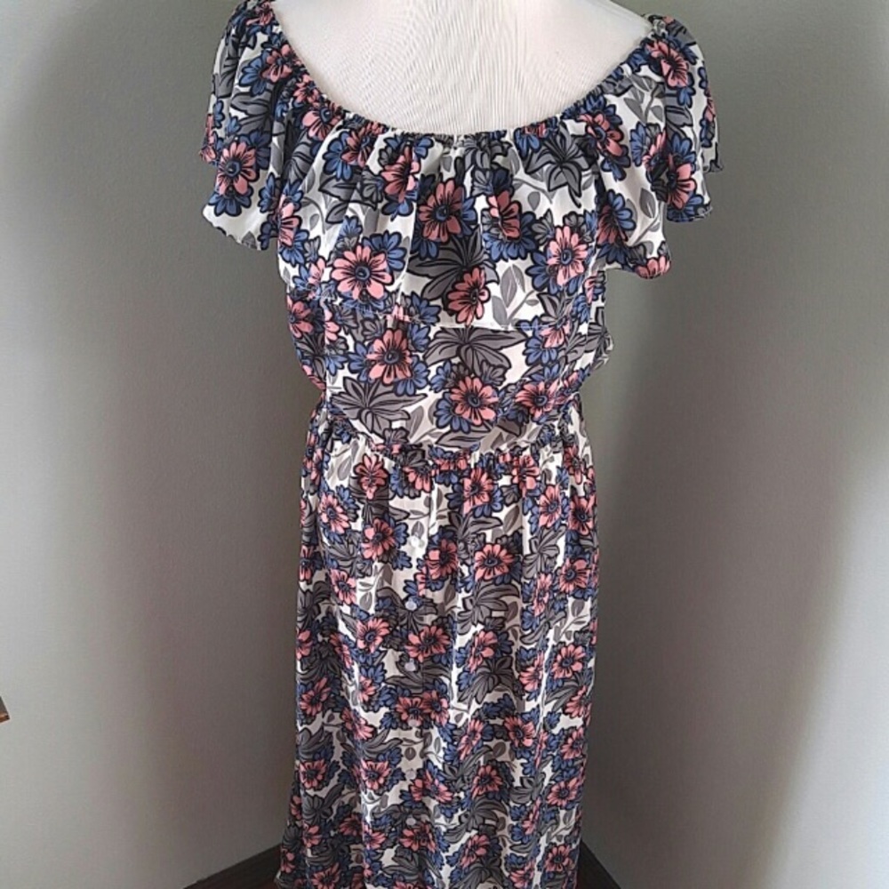 Off the shoulder floral dress
